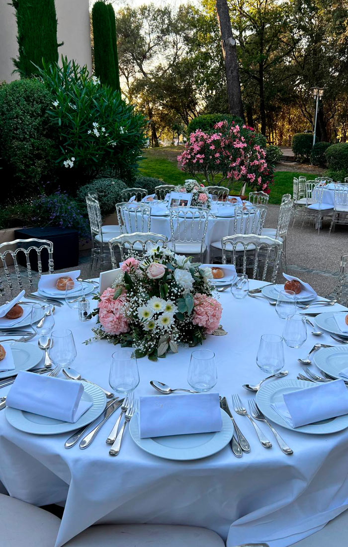 Table de mariage aux Mas du Grand Vallon à Mougins